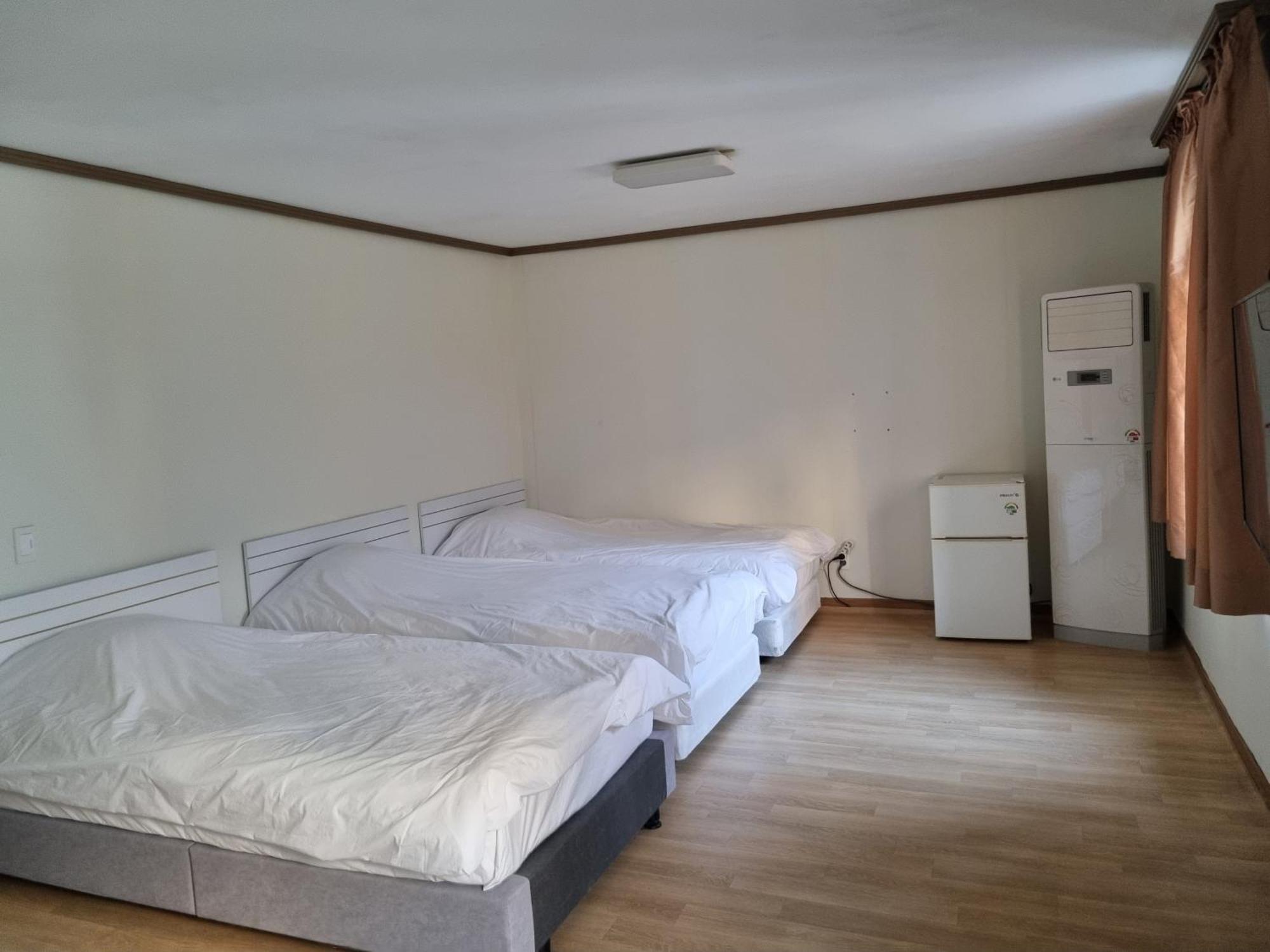 Orasung Motel Чеджудо Экстерьер фото
